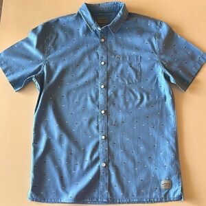 Quicksilver Clean Lines Regular Fit Men’s Button Down Shirt Size Medium